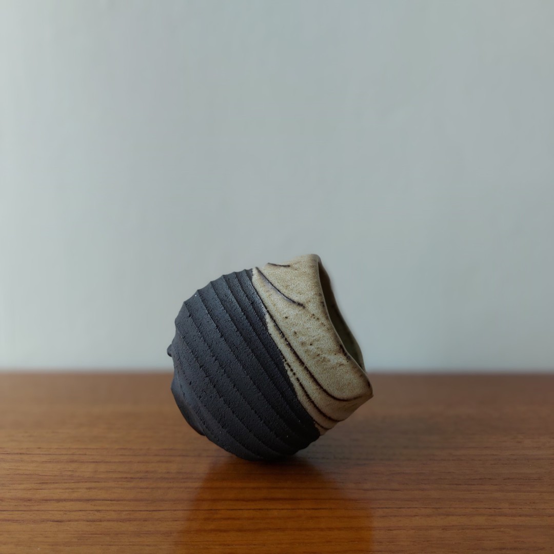 Stoneware Plant Pot